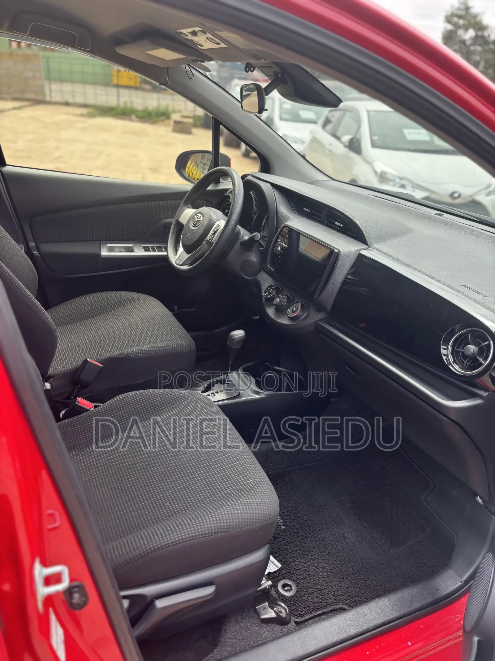 Toyota Vitz 1.3 AWD 3dr 2016 Red
