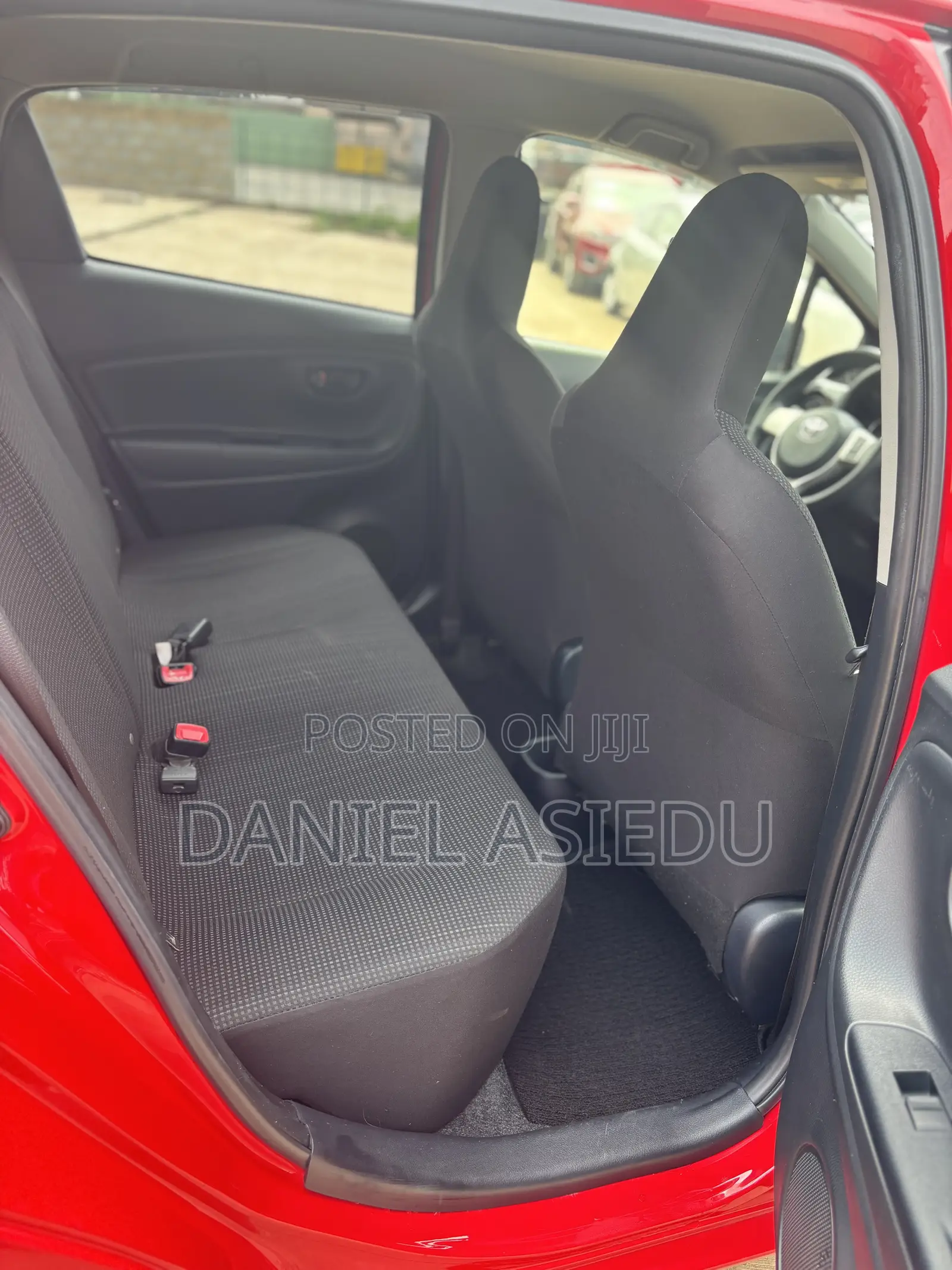 Toyota Vitz 1.3 AWD 3dr 2016 Red
