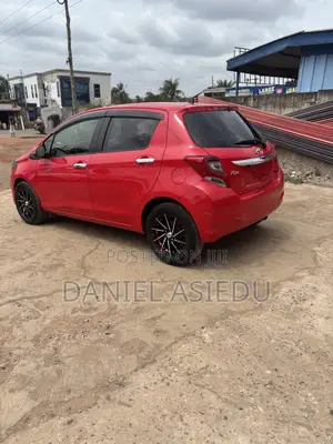 Toyota Vitz 1.3 AWD 3dr 2016 Red