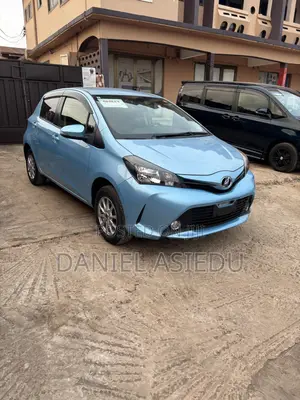Toyota Vitz 1.3 AWD 3dr 2016 Blue