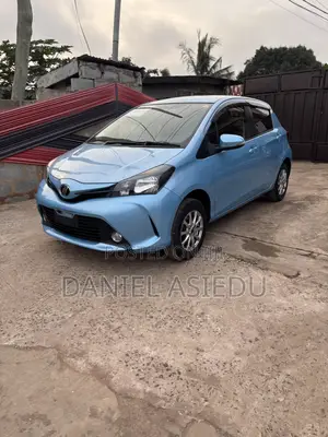Toyota Vitz 1.3 AWD 3dr 2016 Blue
