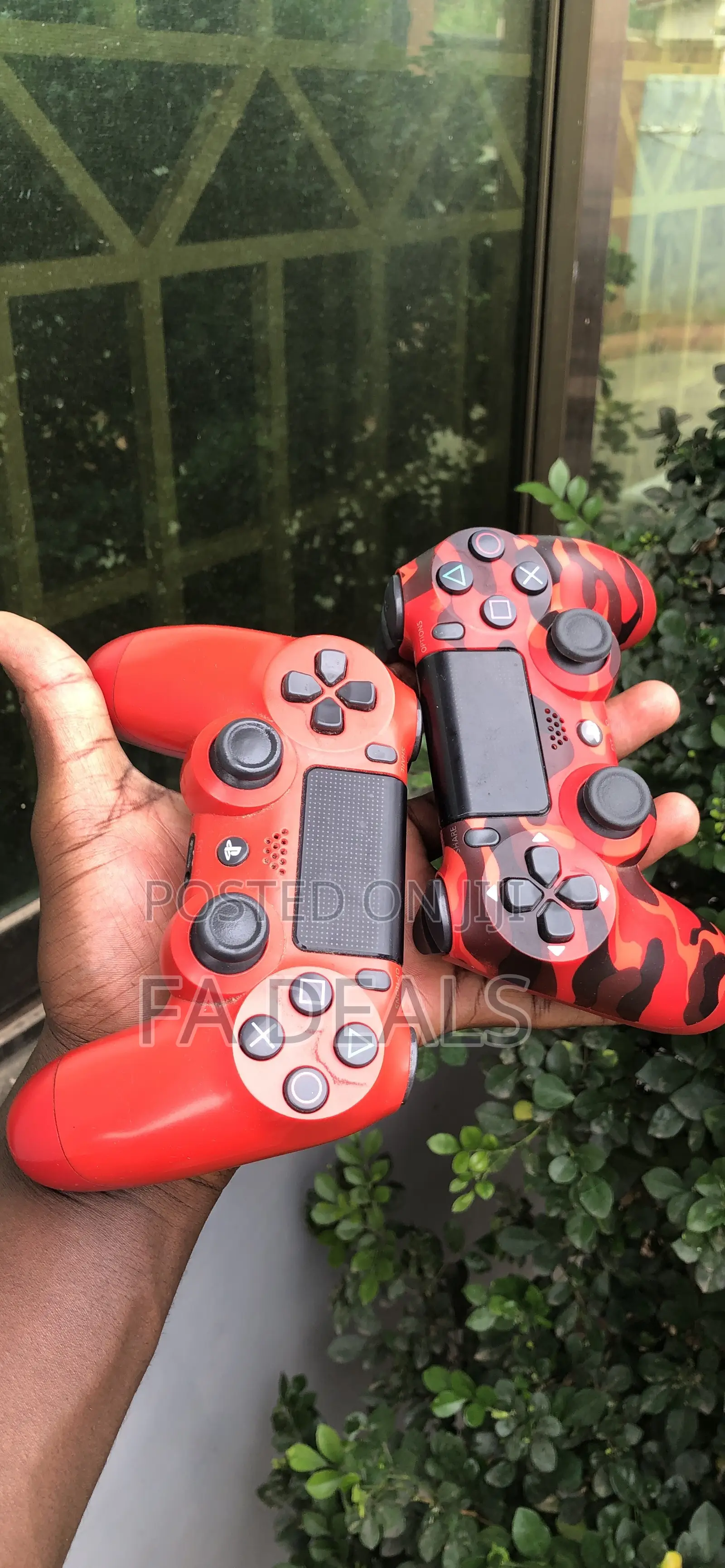 Ps4 Slim With 2 Controllers and 5 Offline Games