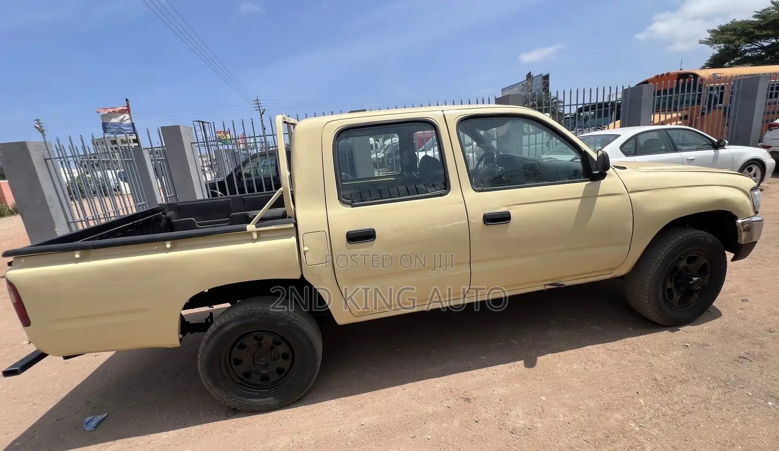 Toyota Hilux 2.5 Cab 2005 Gold