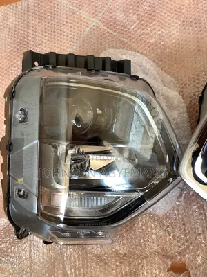 Hyundai Santa Fe 2020 Headlight