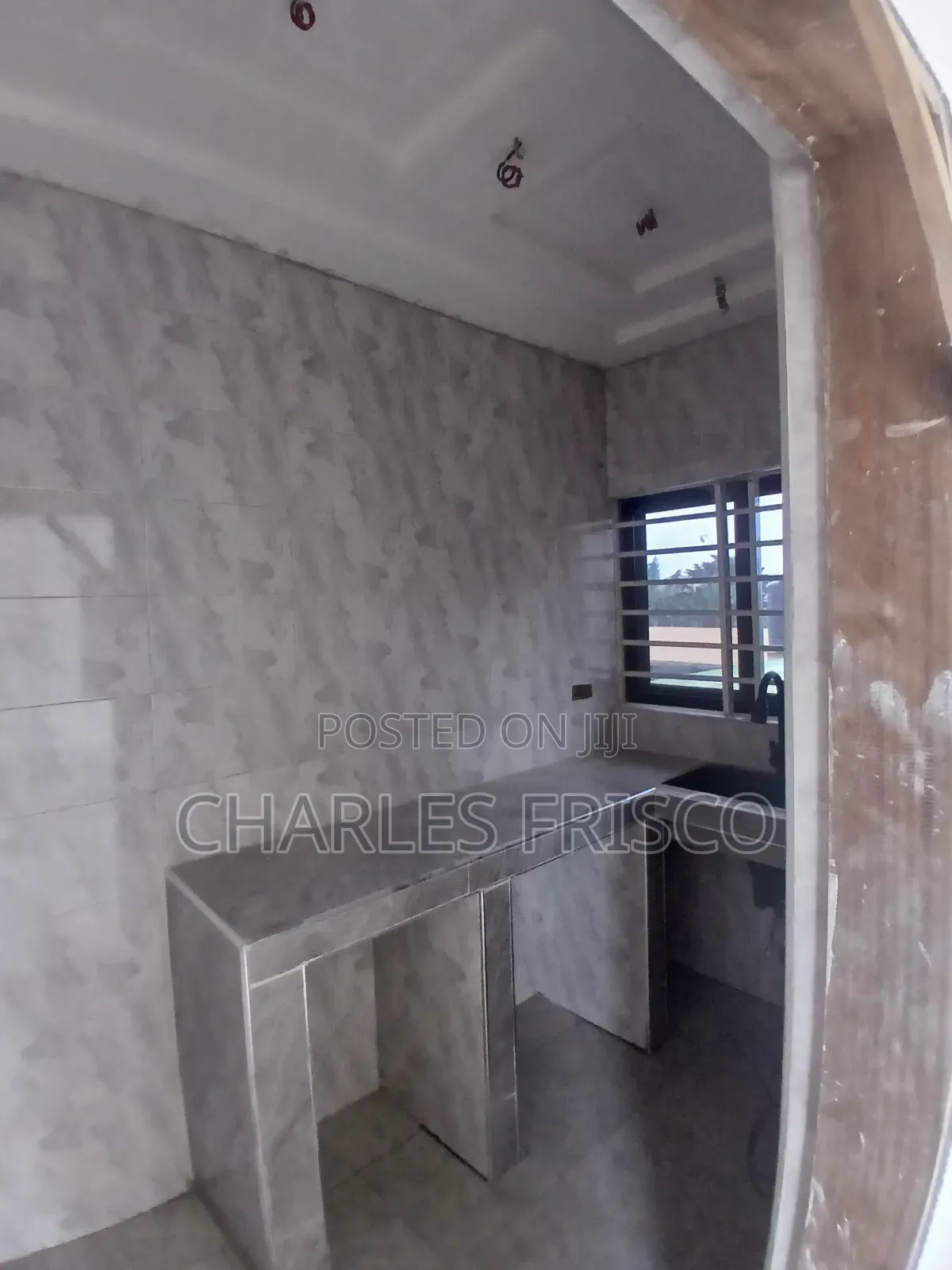 1bdrm Apartment in Ars Down, Ability for rent
