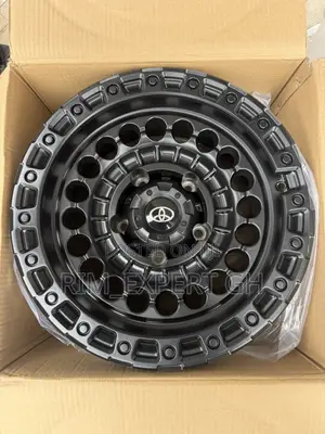 Land Cruiser Rim 17 OFF- ROAD
