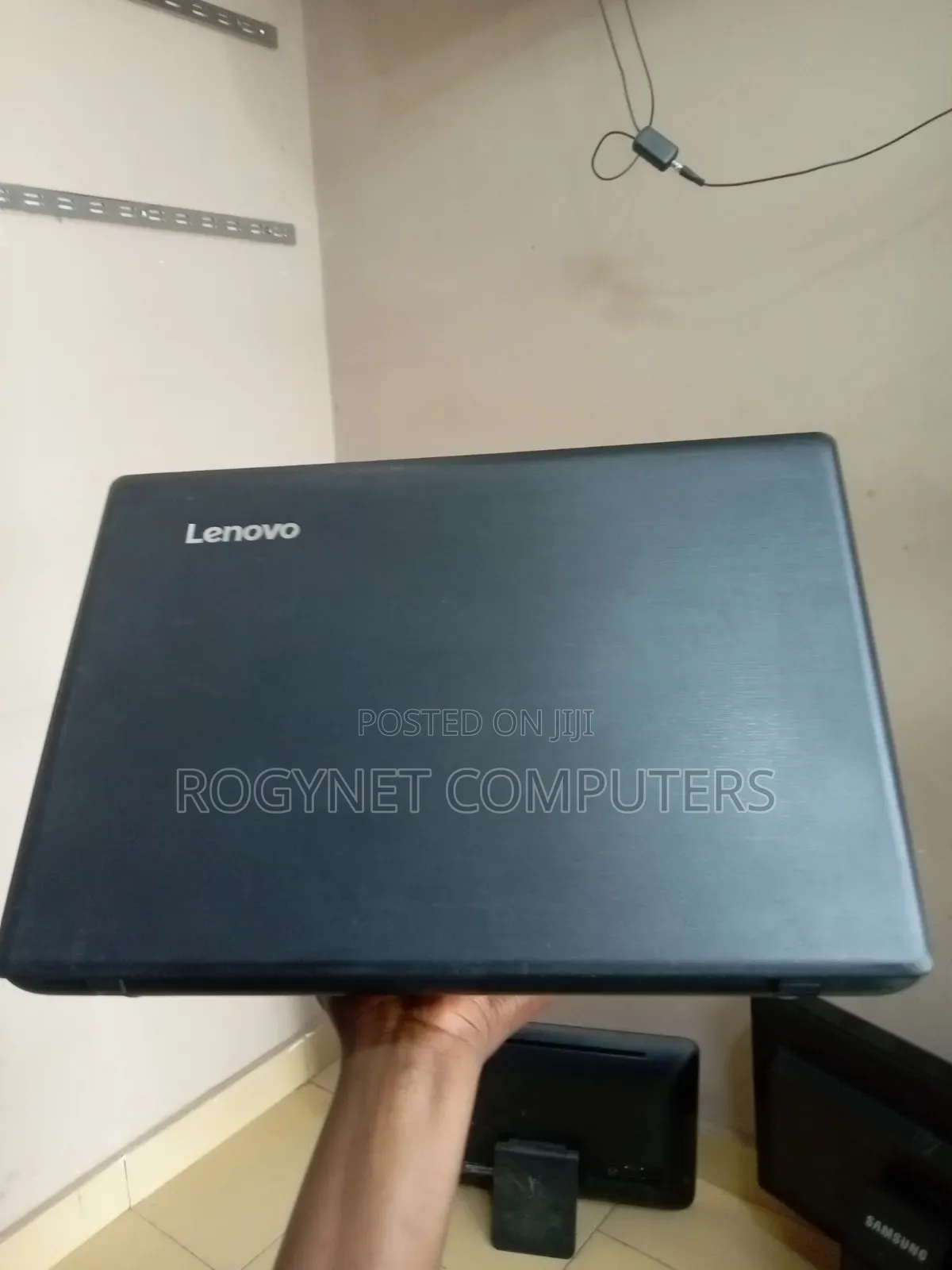 Laptop Lenovo 4GB AMD A6 HDD 500GB