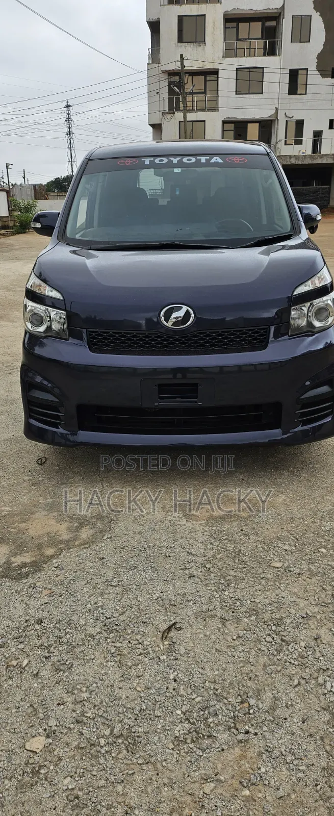 Toyota Voxy 2013 Blue