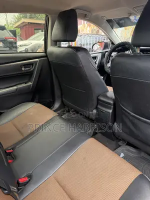 Toyota Corolla SE 4dr Sedan (1.8L 4cyl CVT) 2017 Black