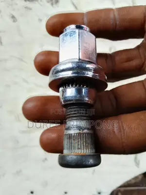 Land Cruiser, Tundra Wheel Bolt N Not