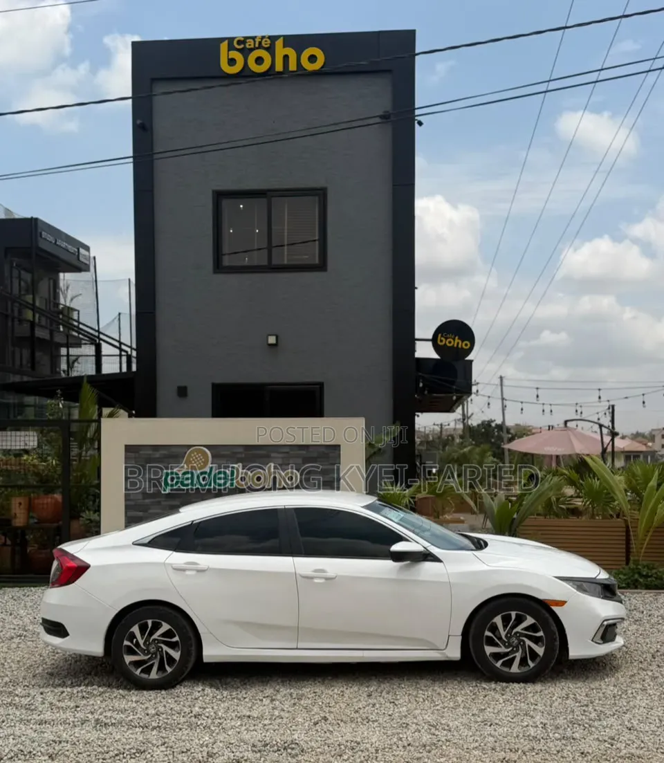 Honda Civic 2019 White