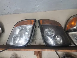 Hyundai Head Light