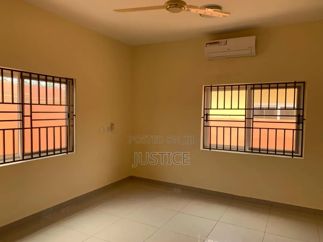 3bdrm House in Tema Community 25 for rent