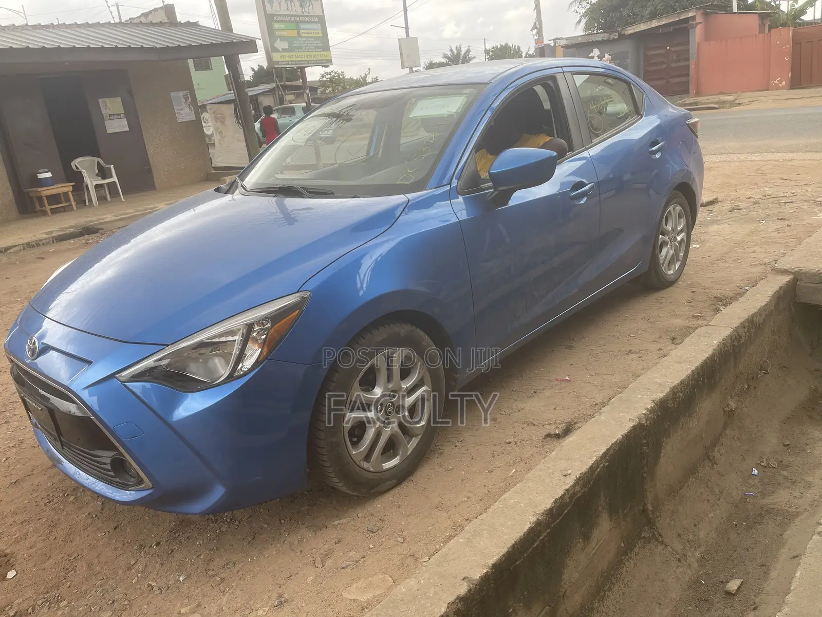 Toyota Yaris iA 1.5 FWD 2016 Blue