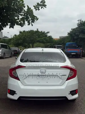 Honda Civic Touring Sedan 2018 White