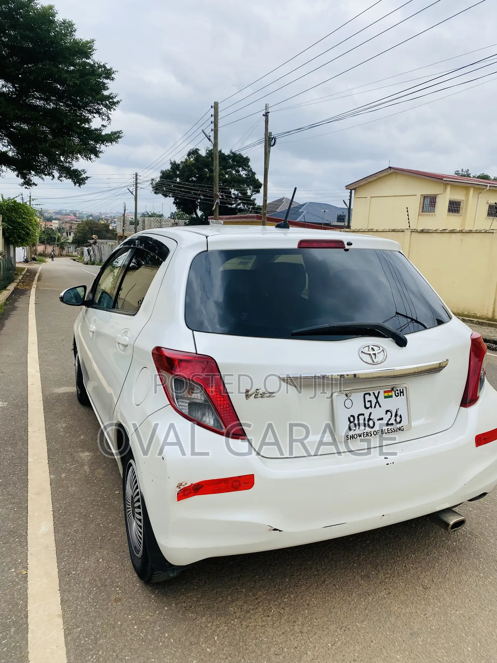 Toyota Vitz 1.3 AWD 3dr 2013 White