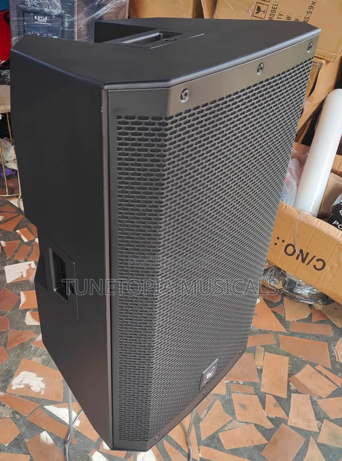 Electro-Voice ZLX-15BT 15-Inch Powered Bluetooth Loudspeaker