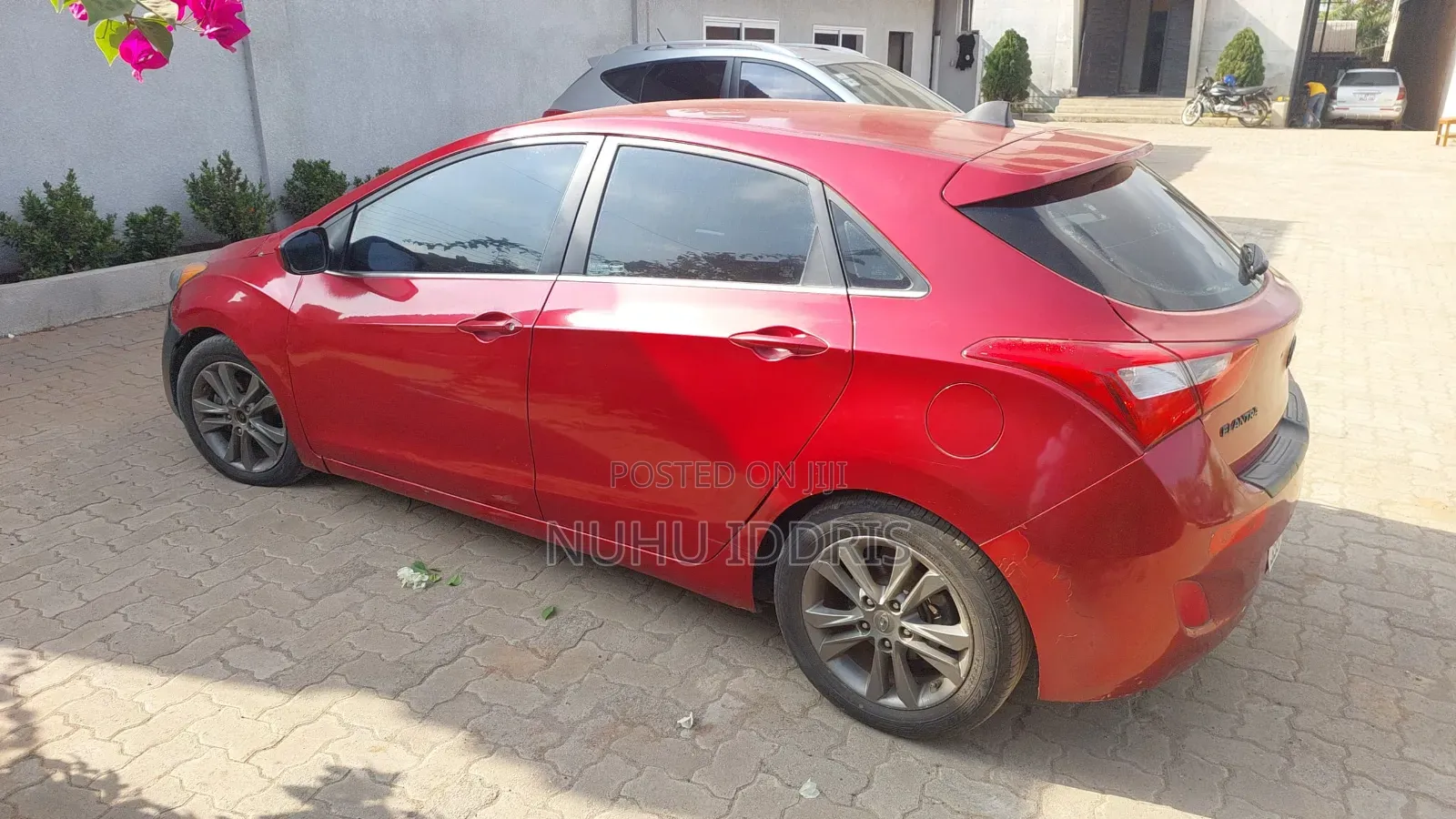 Hyundai Elantra 2013 Red