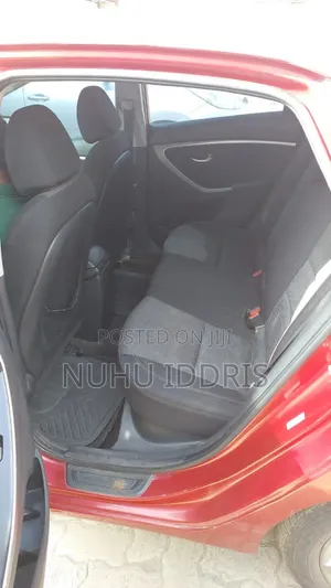 Hyundai Elantra 2013 Red