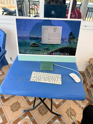 New Desktop Computer Apple iMac M1 8GB Intel Core i5 SSD 512GB