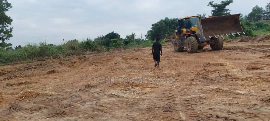 One and Half Plot of Land for Sale at Kwabere Kasaam With No Litigatio