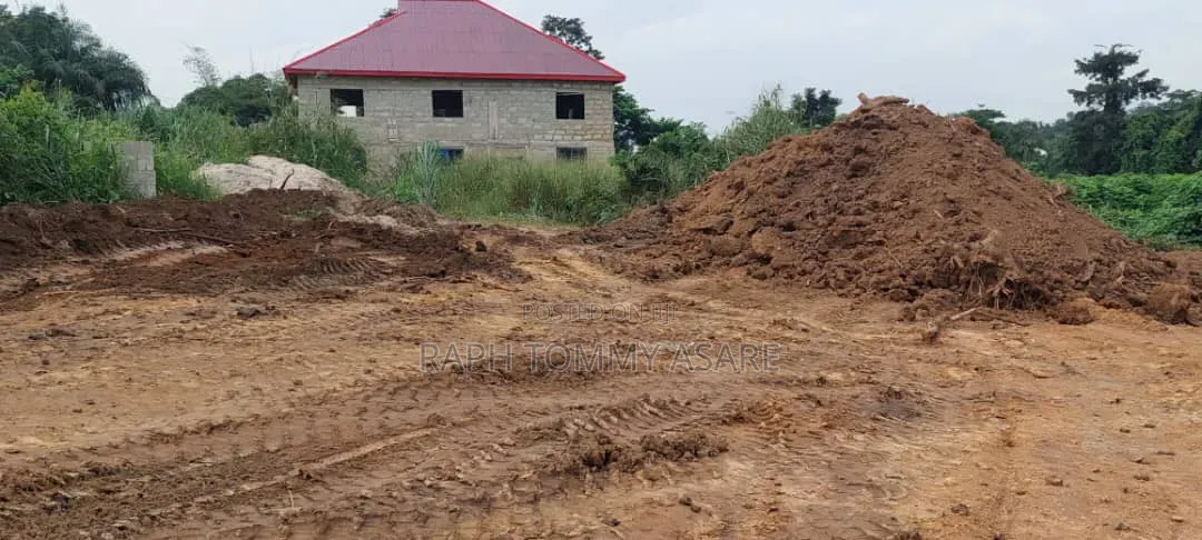 One and Half Plot of Land for Sale at Kwabere Kasaam With No Litigatio