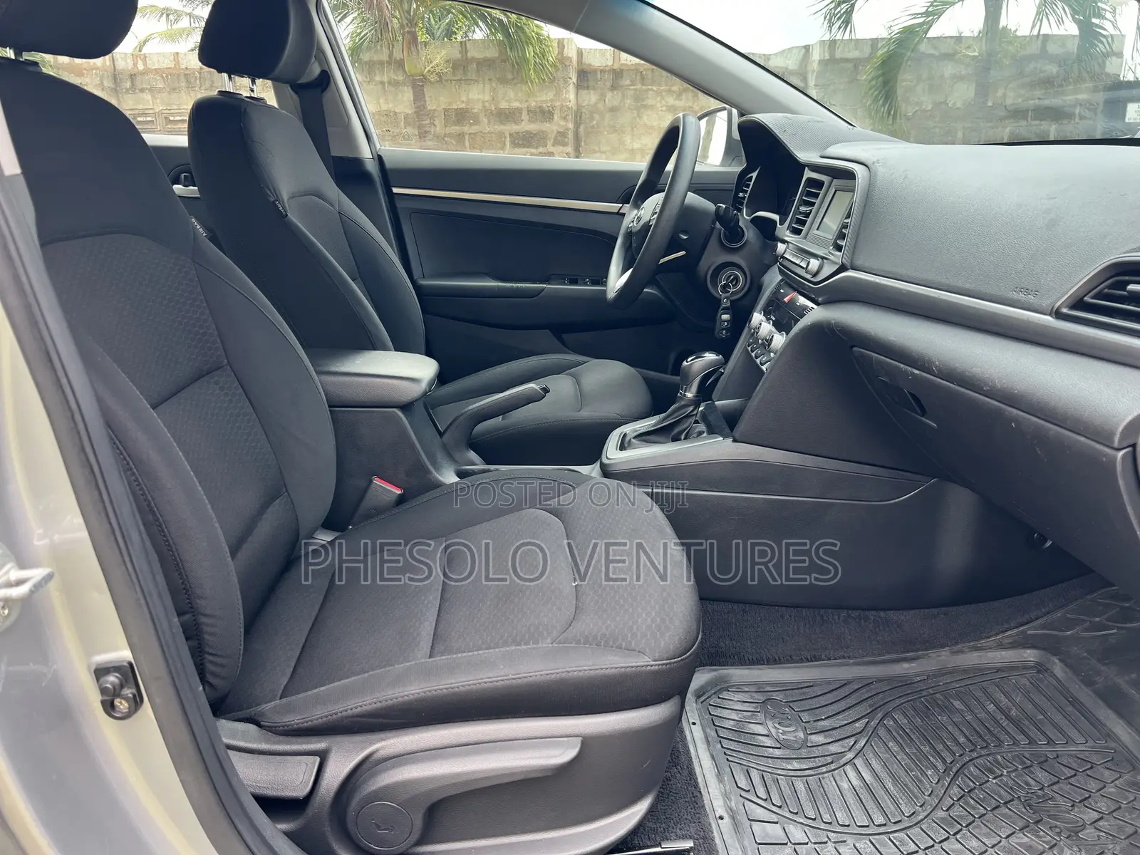 Hyundai Elantra SE 2020 Silver