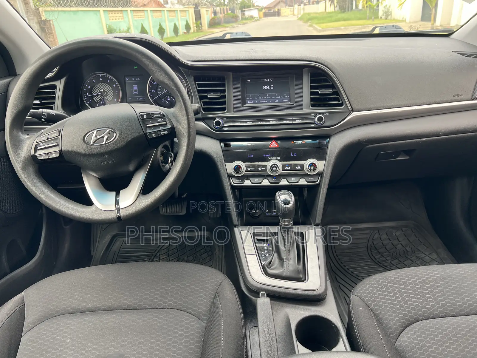 Hyundai Elantra SE 2020 Silver