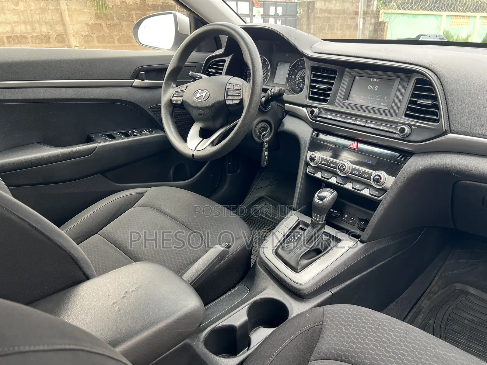 Hyundai Elantra SE 2020 Silver