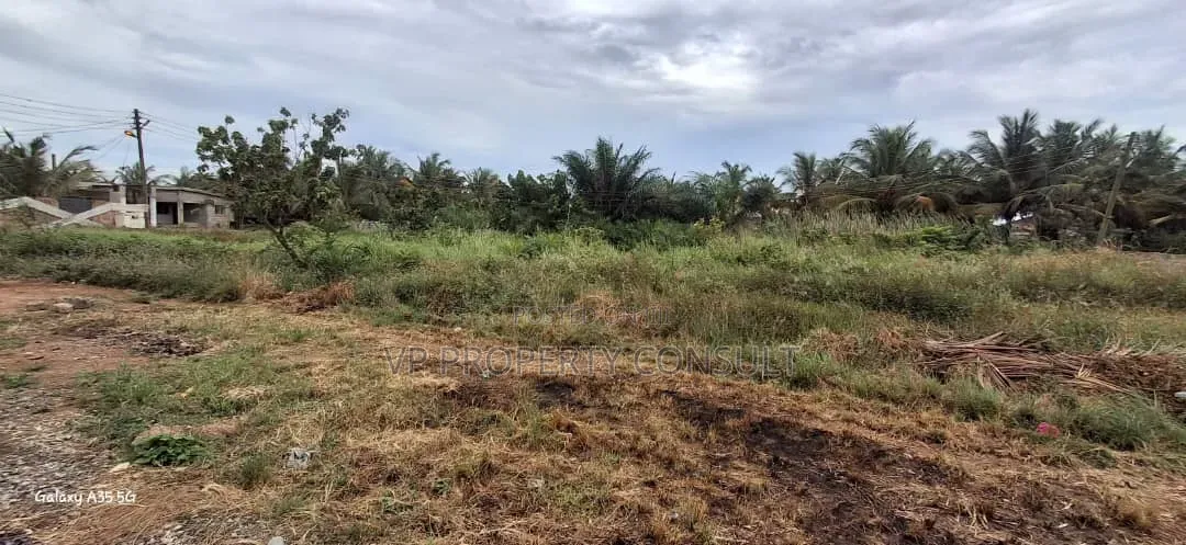 1plot of Land for Sale at Amrahia