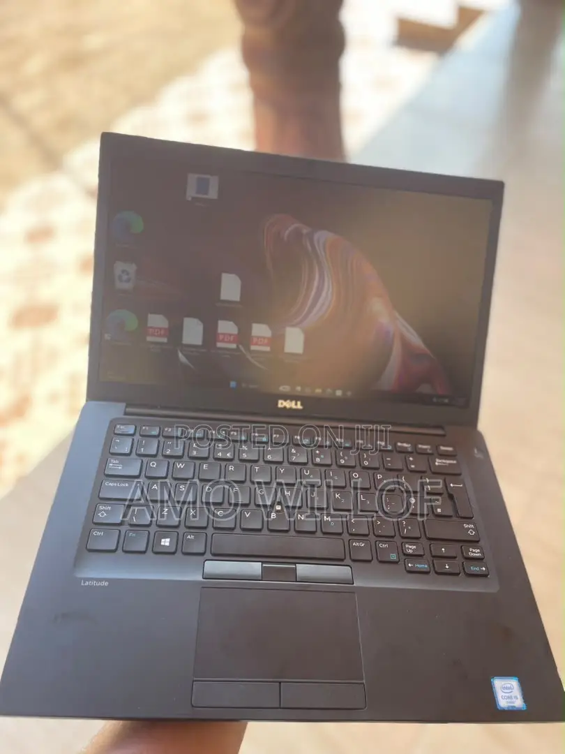 Laptop Dell Latitude 7400 16GB Intel Core i5 SSD 256GB