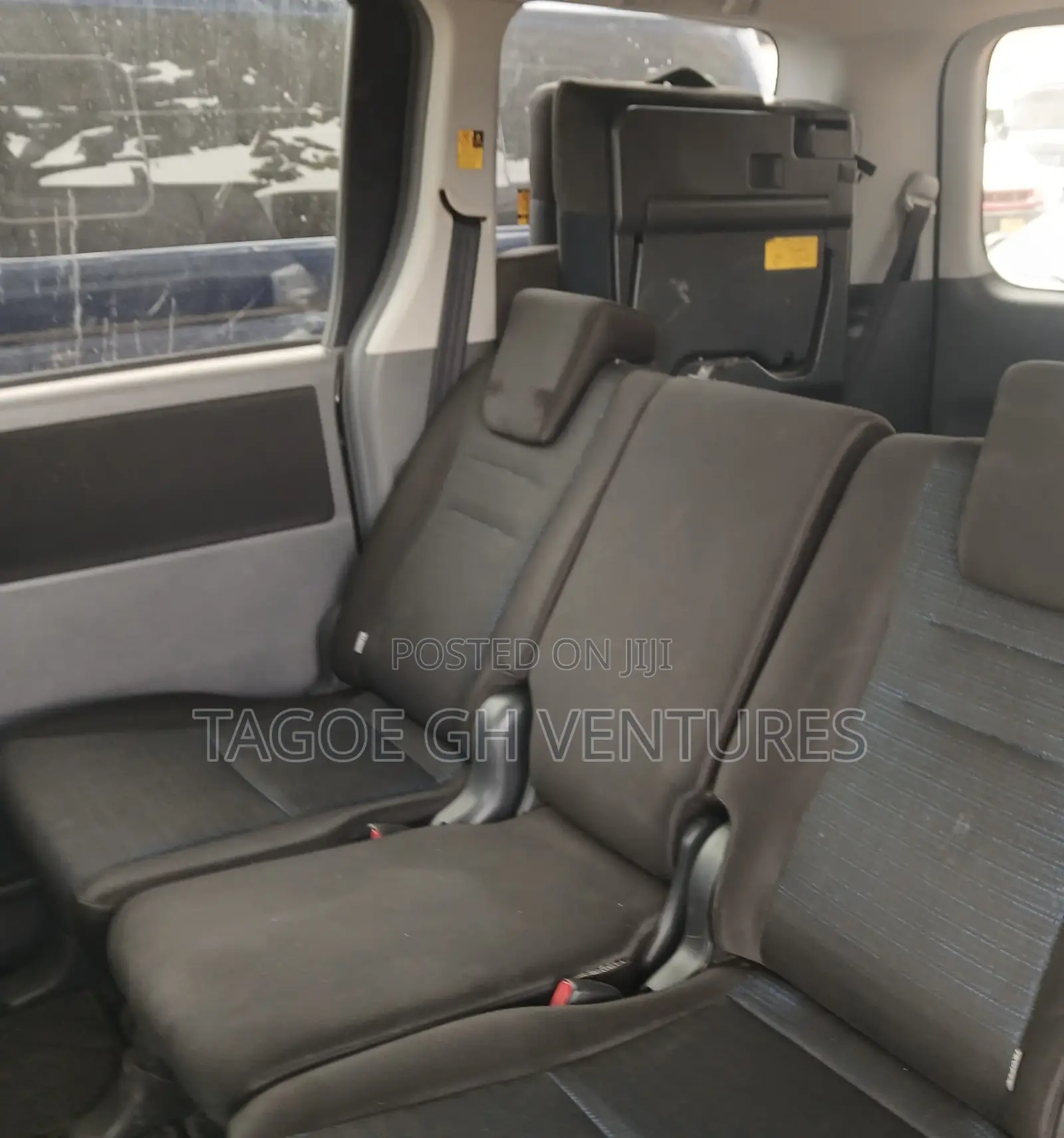 Toyota Voxy 2011 Black