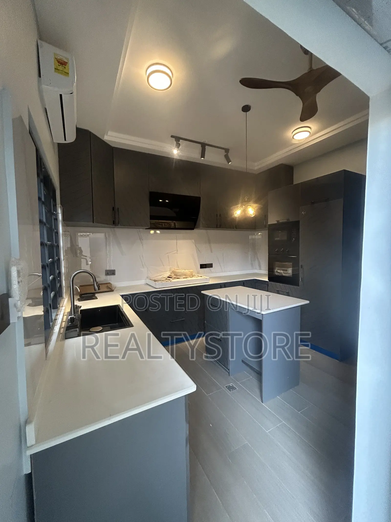 4bdrm House in Cozy Home, Accra Metropolitan for rent