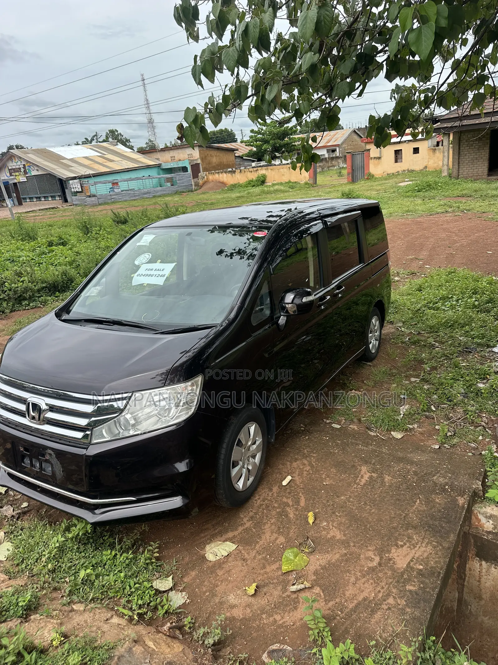 Honda Stepwgn 2012 Brown