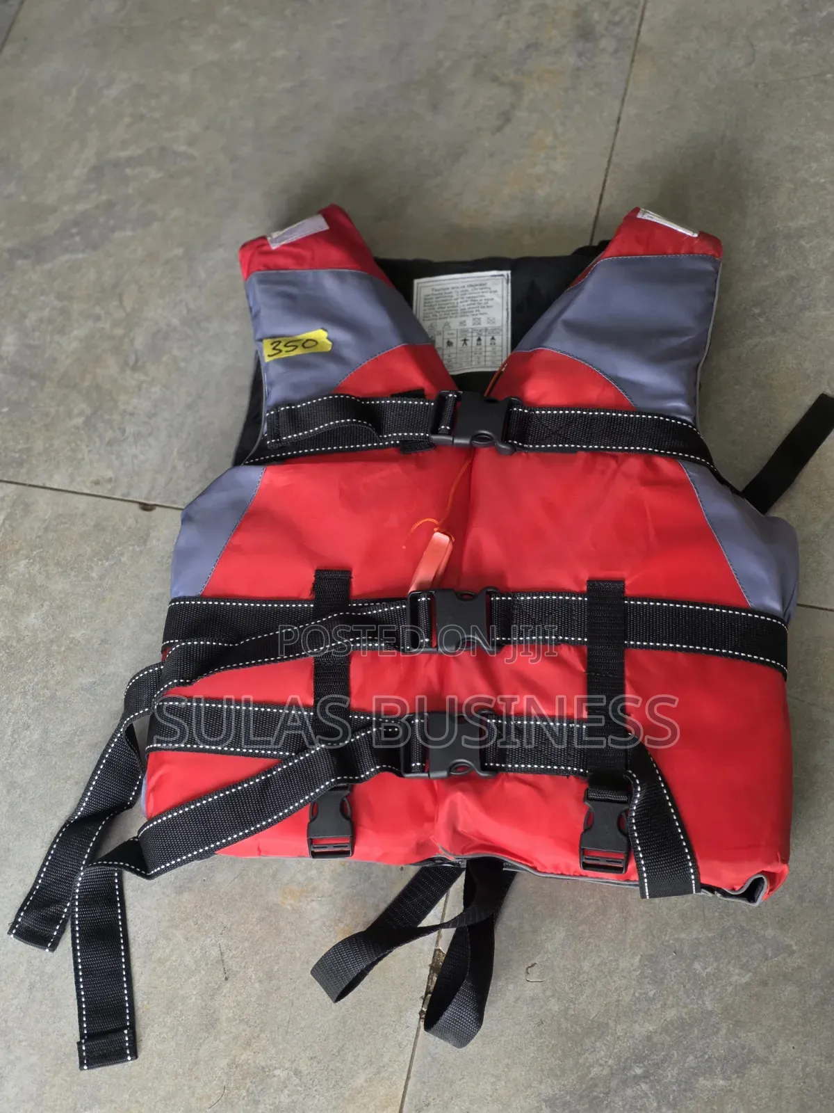 Reflectors and Live Jackets