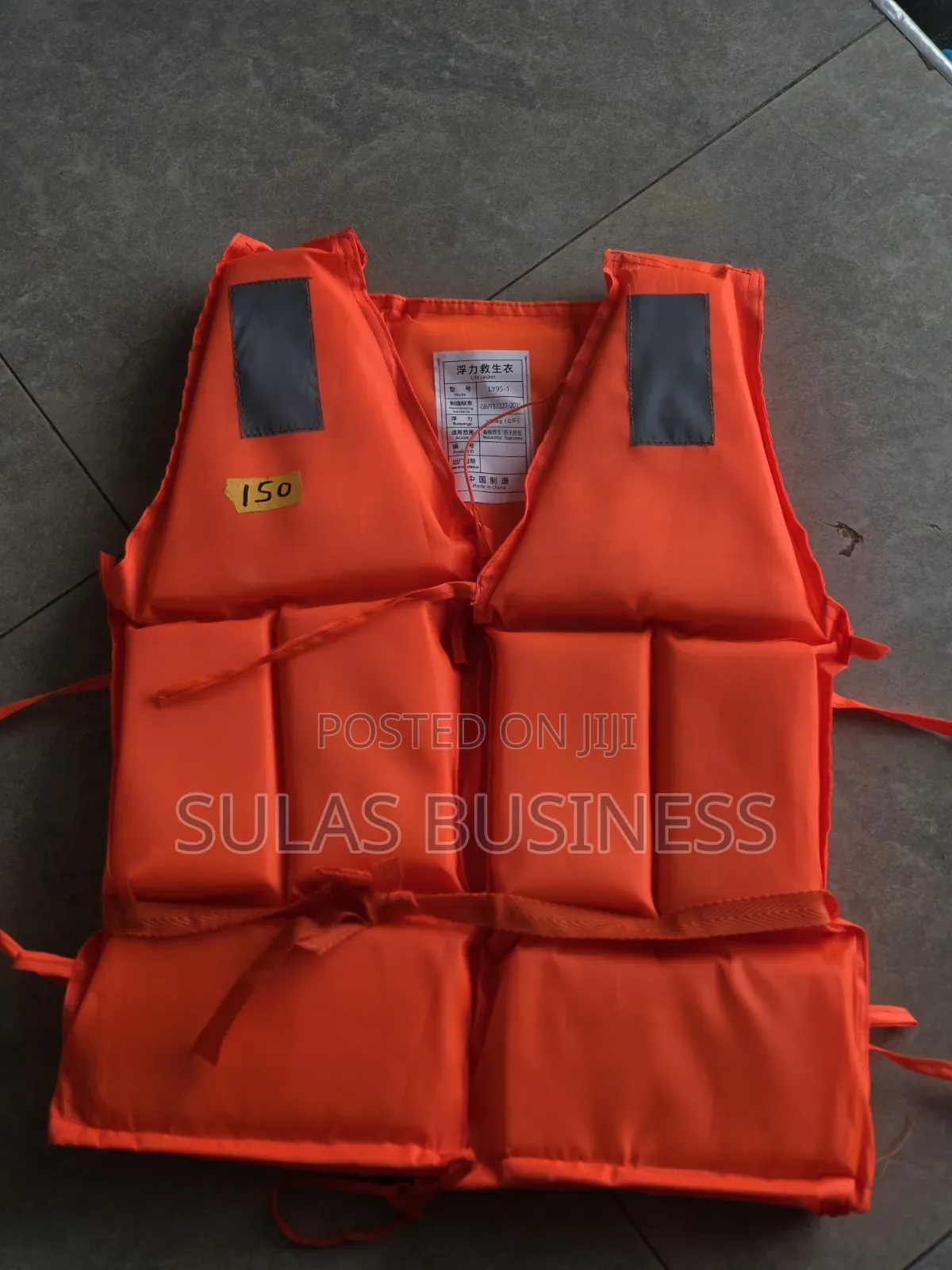 Reflectors and Live Jackets