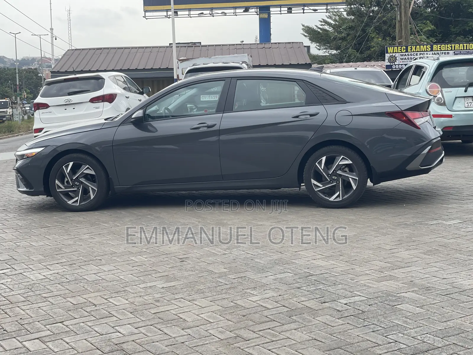 Hyundai Elantra 2024 Gray