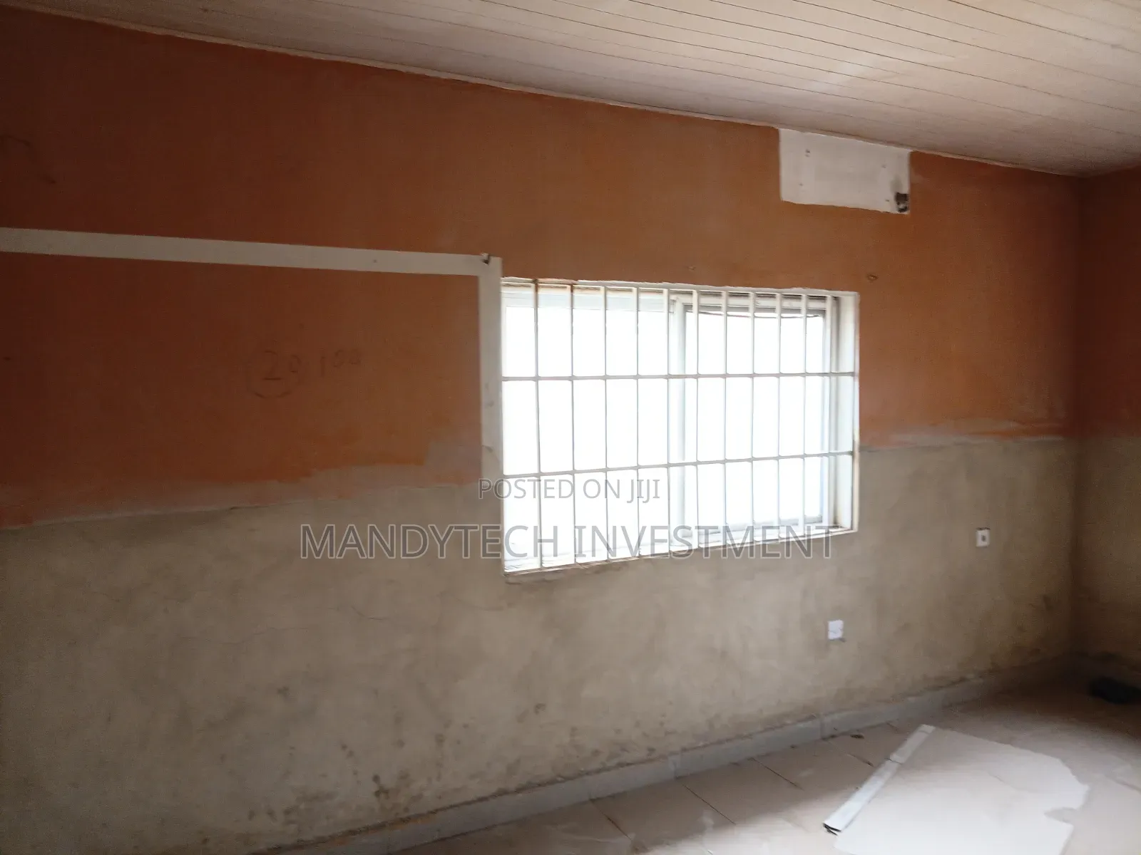 2bdrm House in Lake Side Estate for sale