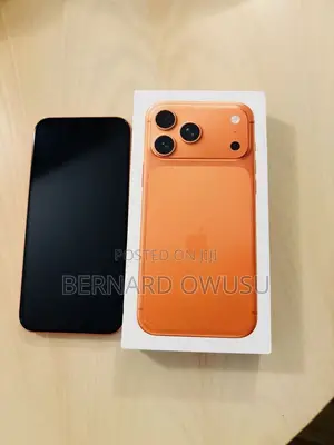 New Apple iPhone 17 Pro Max 256 GB Orange