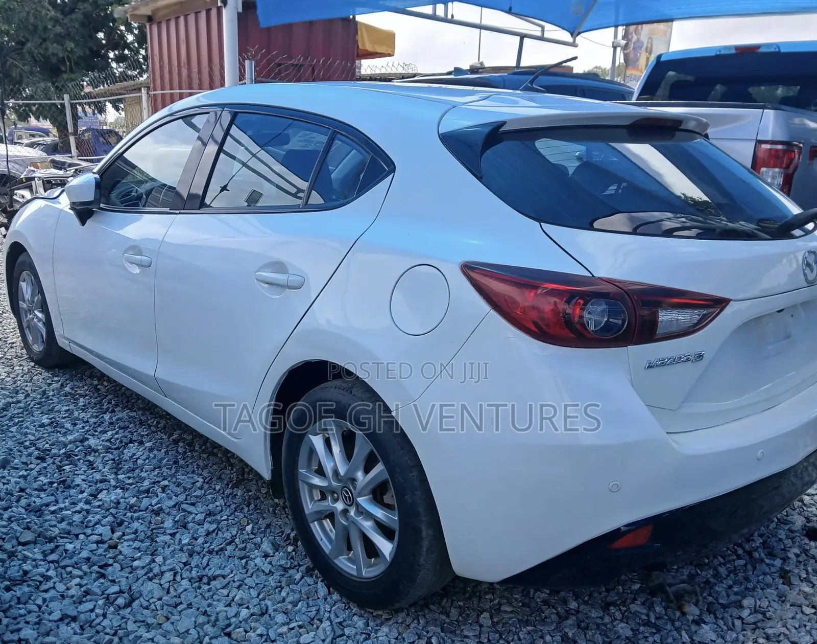 Mazda Axela 2018 White