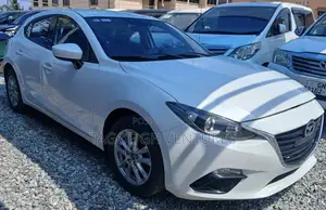Mazda Axela 2018 White