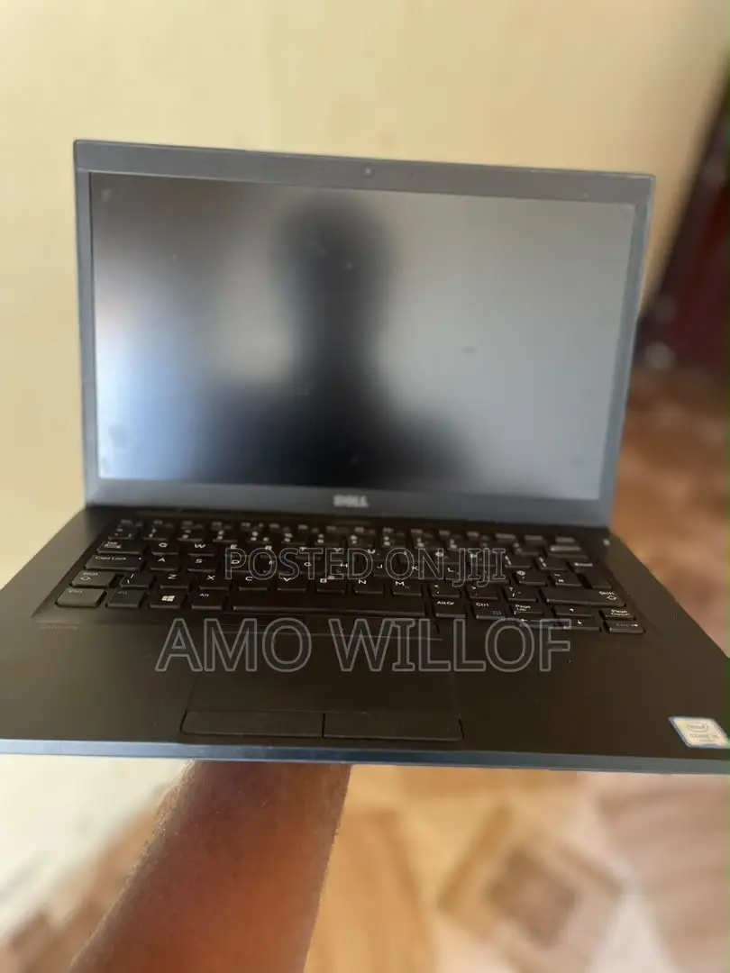 Laptop Dell Latitude 7400 16GB Intel Core i5 SSD 256GB