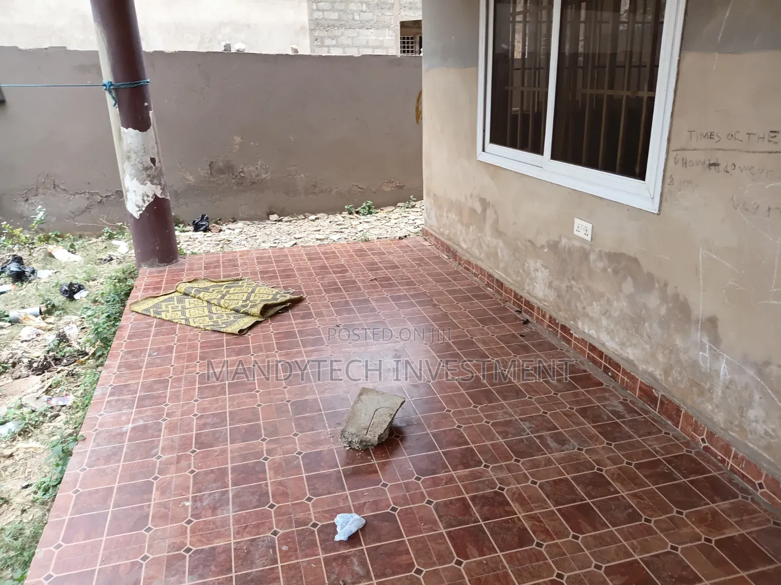 2bdrm House in Lake Side Estate for sale