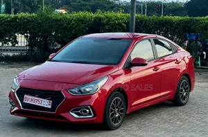 Hyundai Accent SE 2018 Maroon