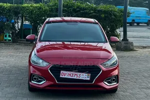 Hyundai Accent SE 2018 Maroon