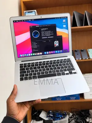 Laptop Apple MacBook Air 2015 4GB Intel Core i5 SSD 128GB