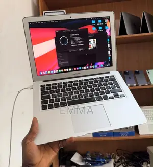Laptop Apple MacBook Air 2015 4GB Intel Core i5 SSD 128GB