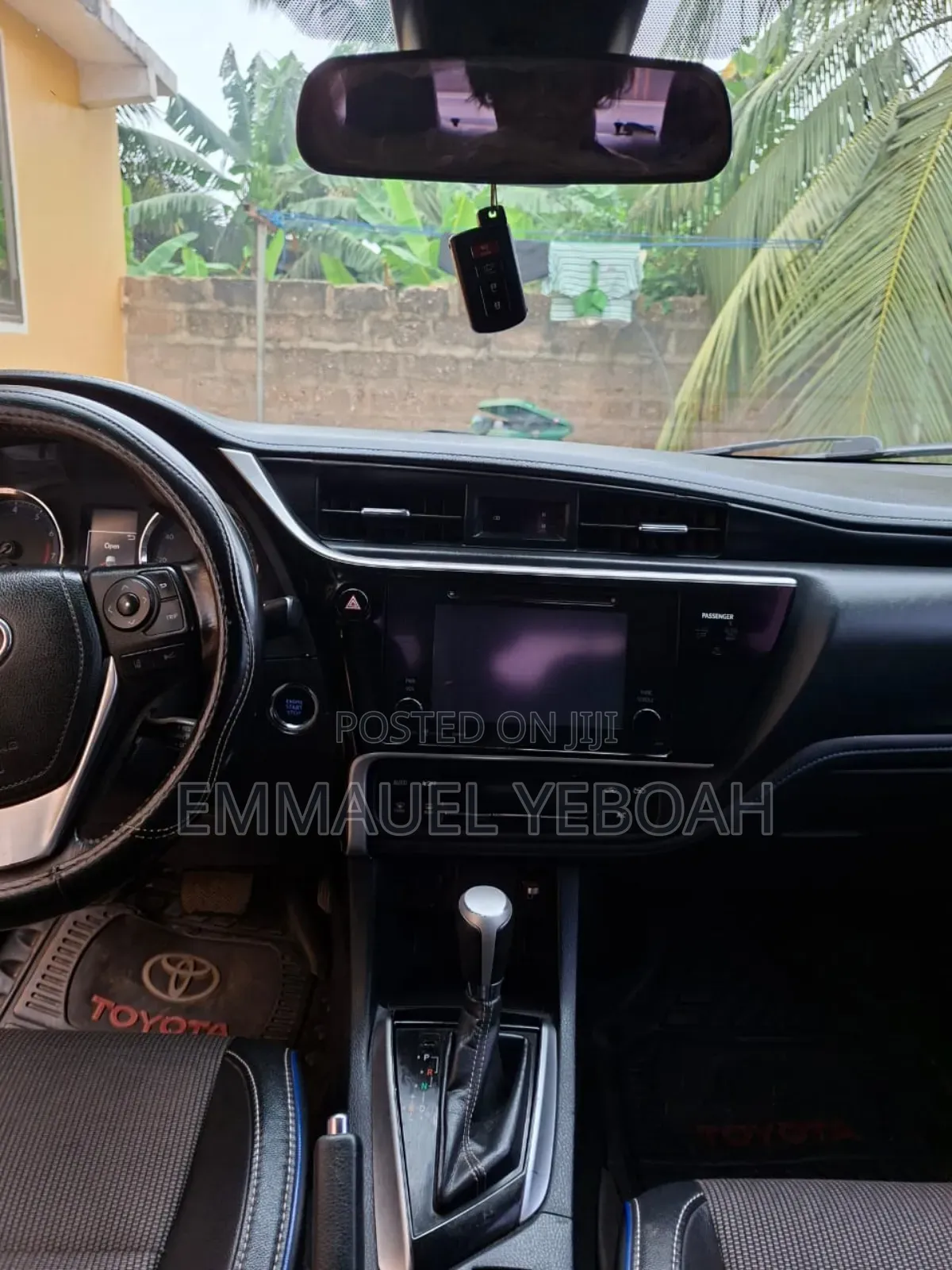 Toyota Corolla SE Special Edition 4dr Sedan (1.8L 4cyl CVT) 2017