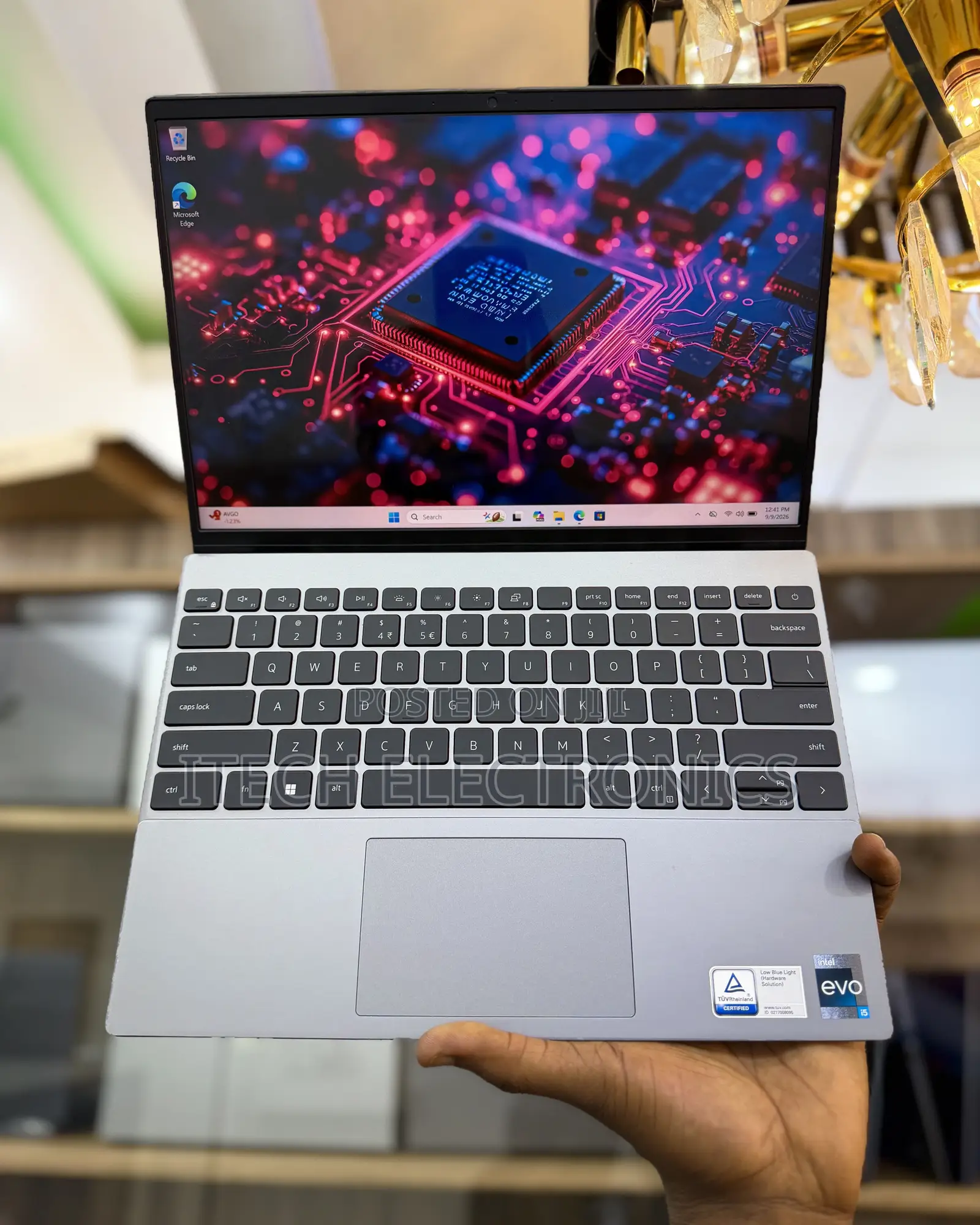 Laptop Dell Vostro 13 5320 16GB Intel Core i5 SSD 512GB