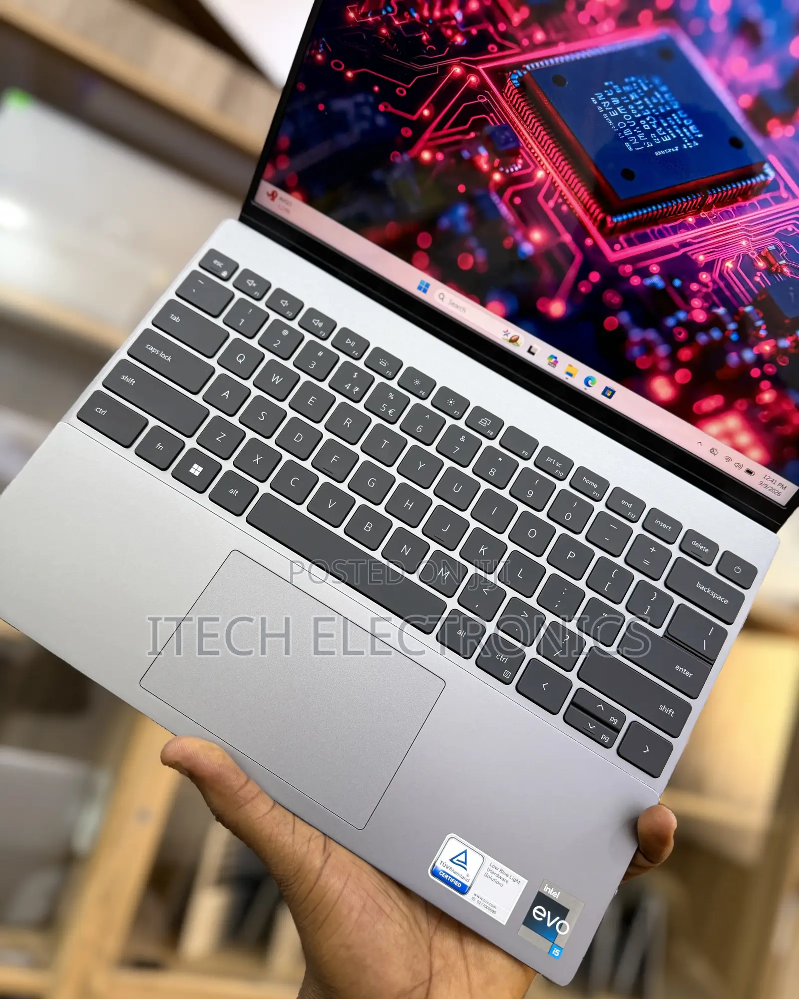 Laptop Dell Vostro 13 5320 16GB Intel Core i5 SSD 512GB